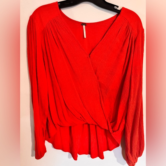 ❤️ Gorgeous Free People Red Long Sleeve Blouse Small - Picture 5 of 9
